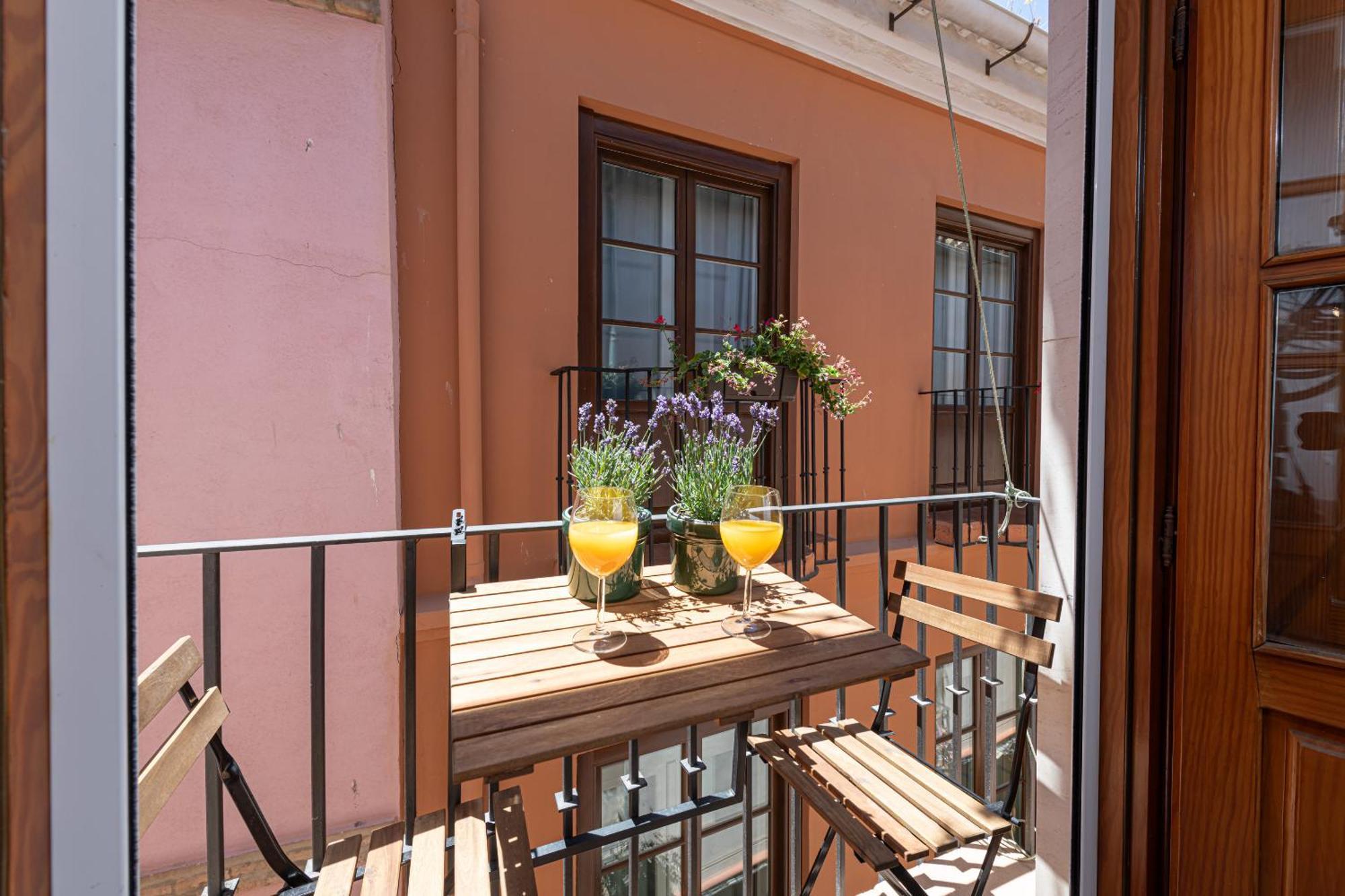 Iloftmalaga City Center Εξωτερικό φωτογραφία