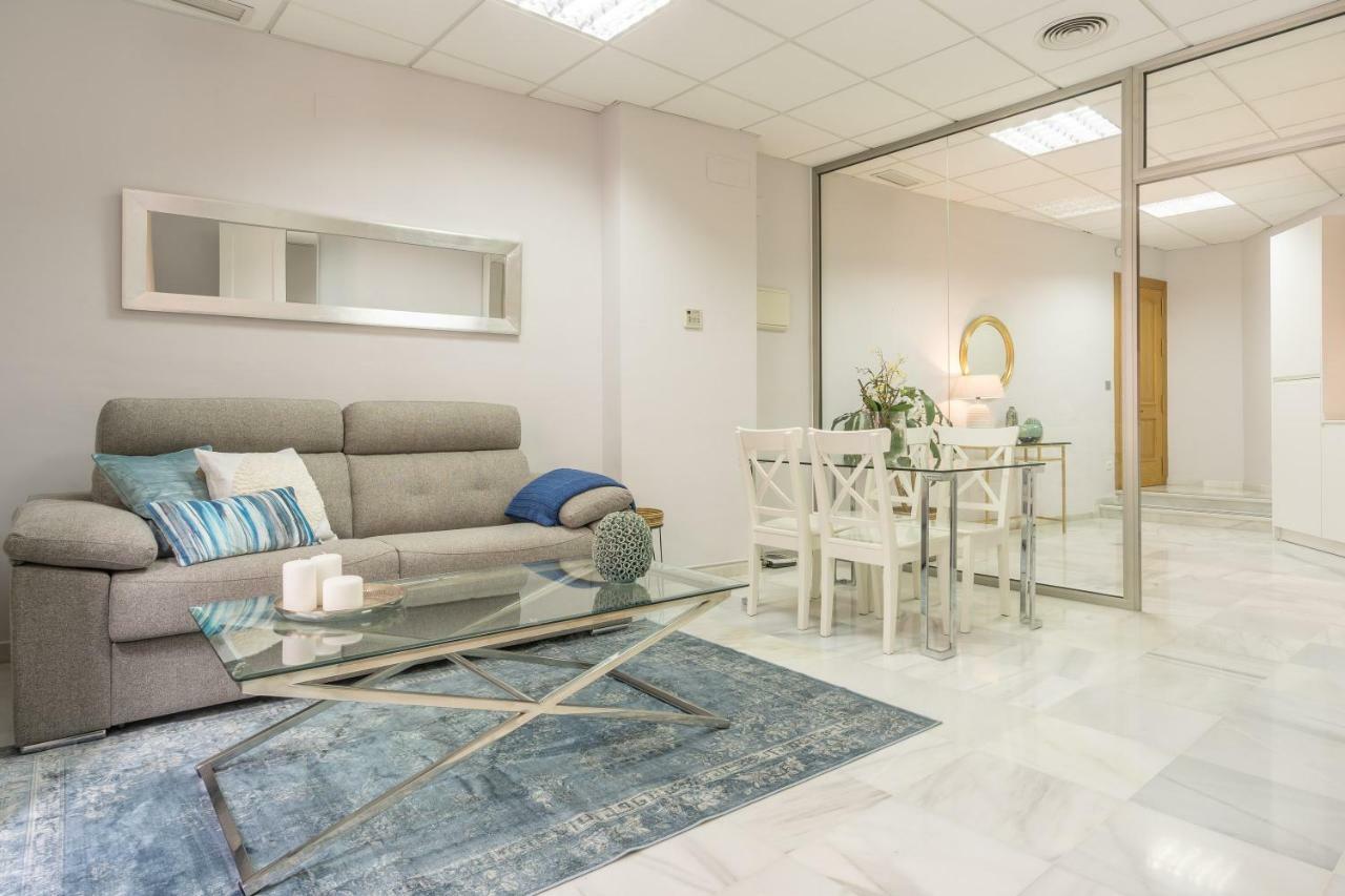 Iloftmalaga City Center Εξωτερικό φωτογραφία